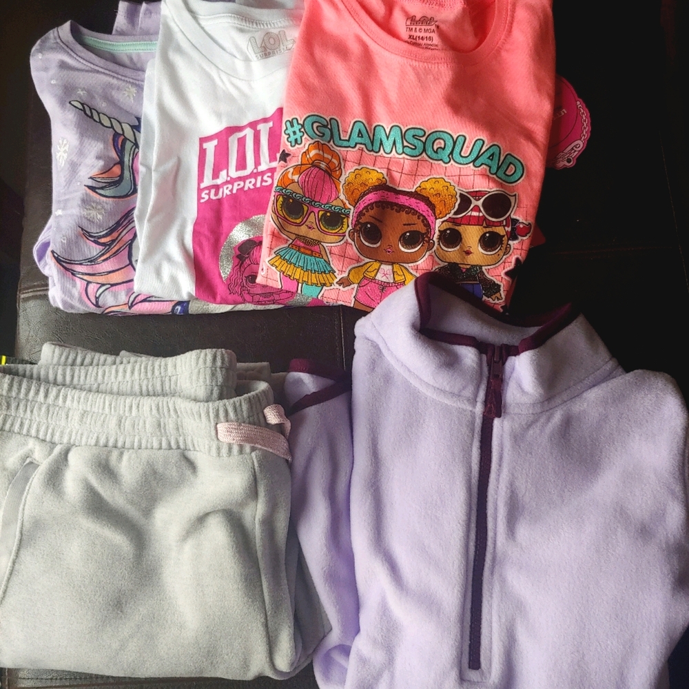 Girls clothing lot size 14/16 and one 18